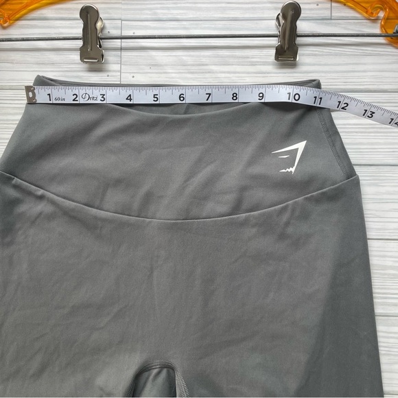 Gymshark Training Cycling Shorts - Charcoal Grey biker shorts athletic size med - Picture 10 of 11